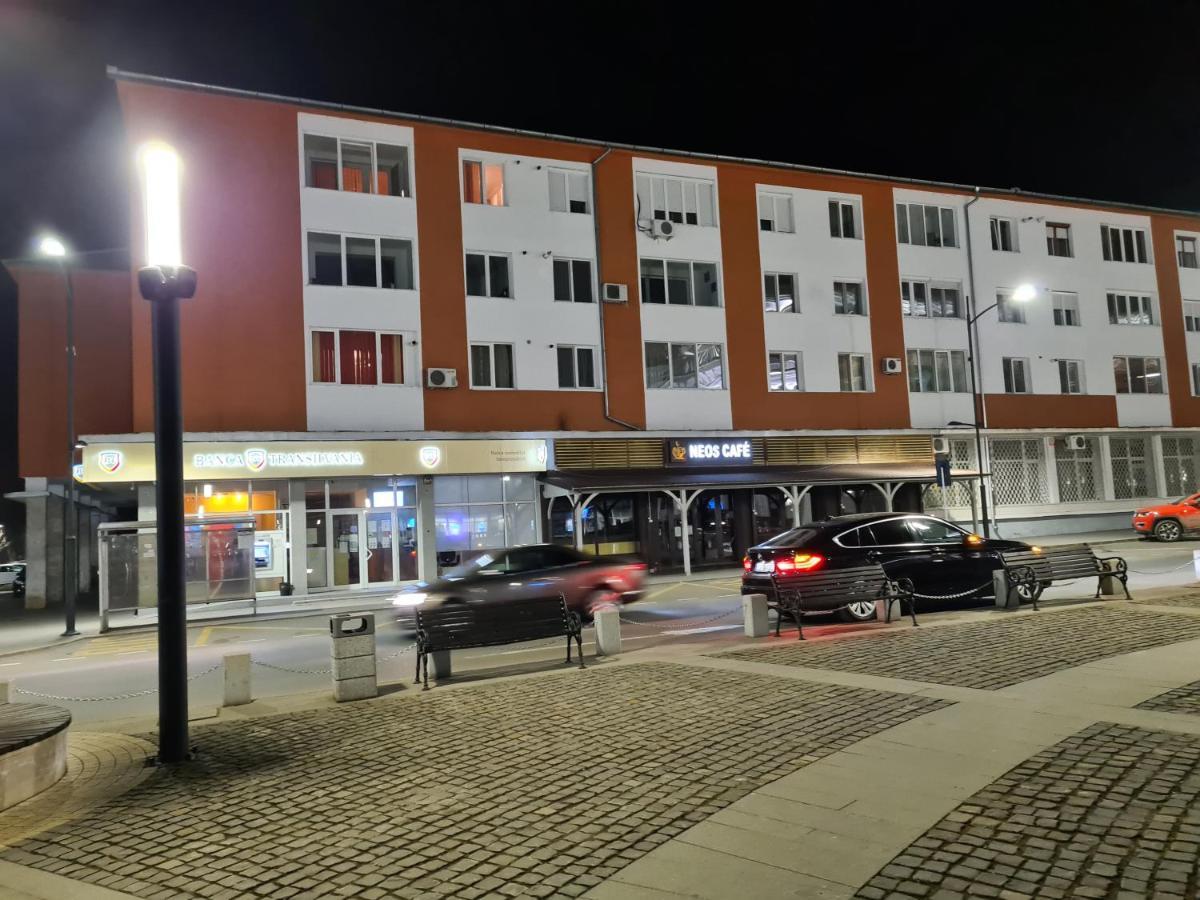Apartament Ultra Central 1 Hunedoara Exterior photo